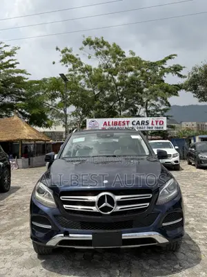 Mercedes-Benz GLE-Class GLE 350 2017 Blue