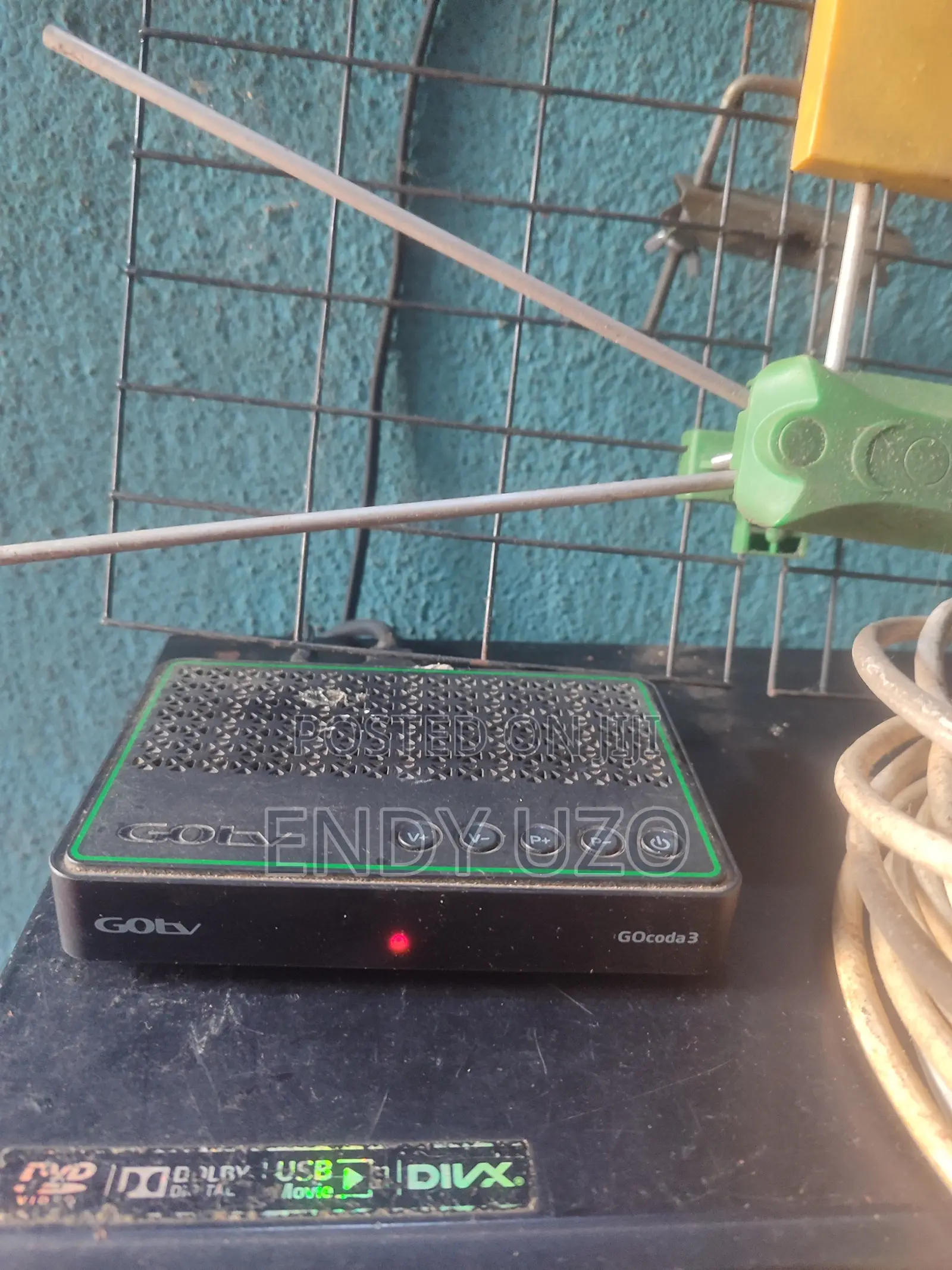 GoTV Decoder, Antenna, Remote + Long Cable