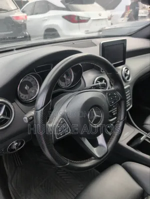 Mercedes-Benz GLA 250 2016 Gray