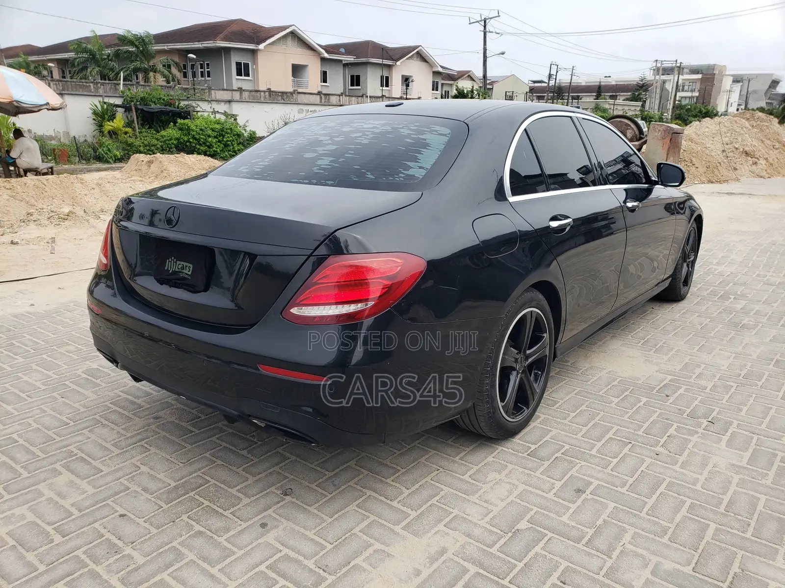 Mercedes-Benz E300 2017 Black