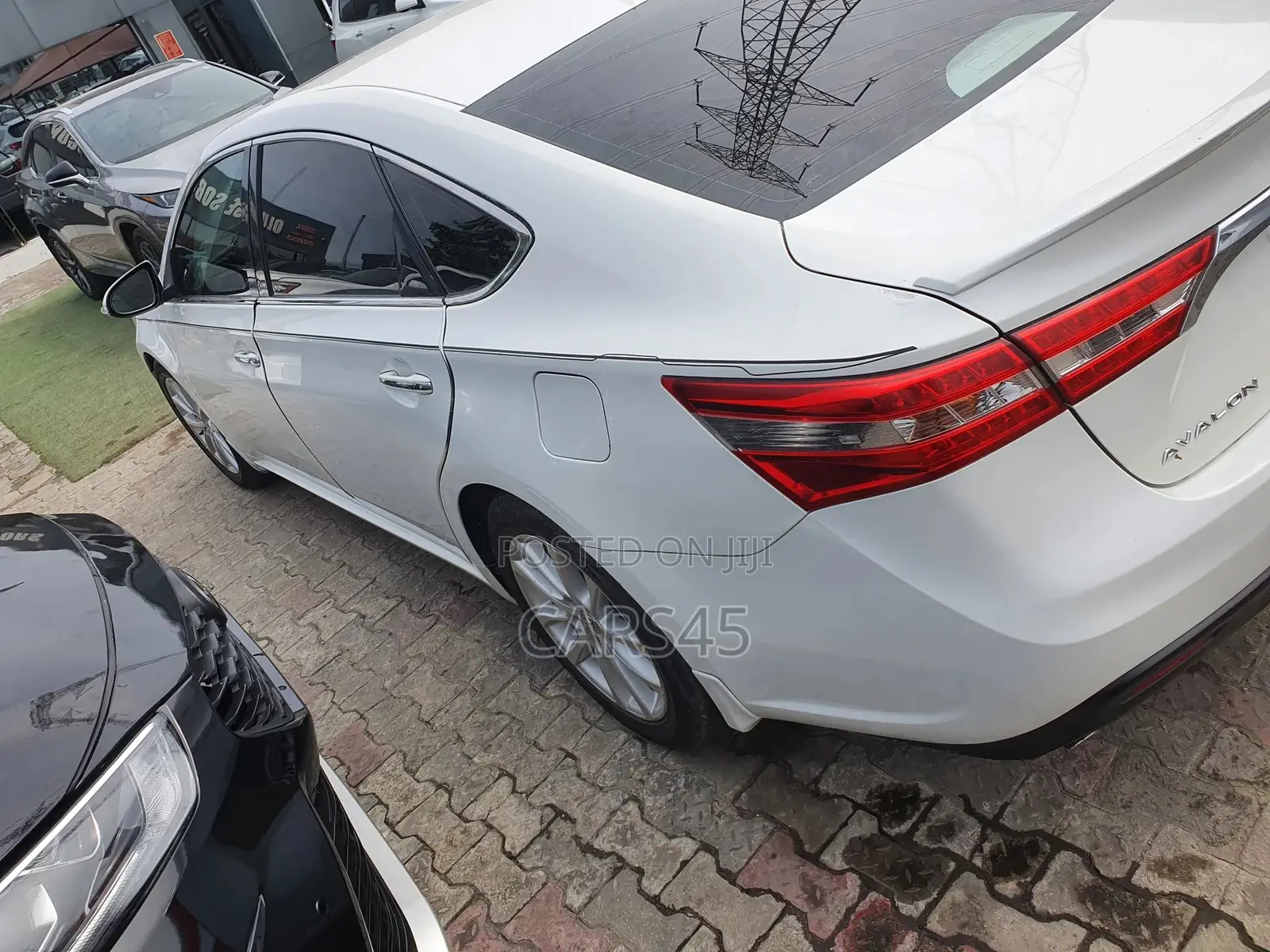 Toyota Avalon 2015 White