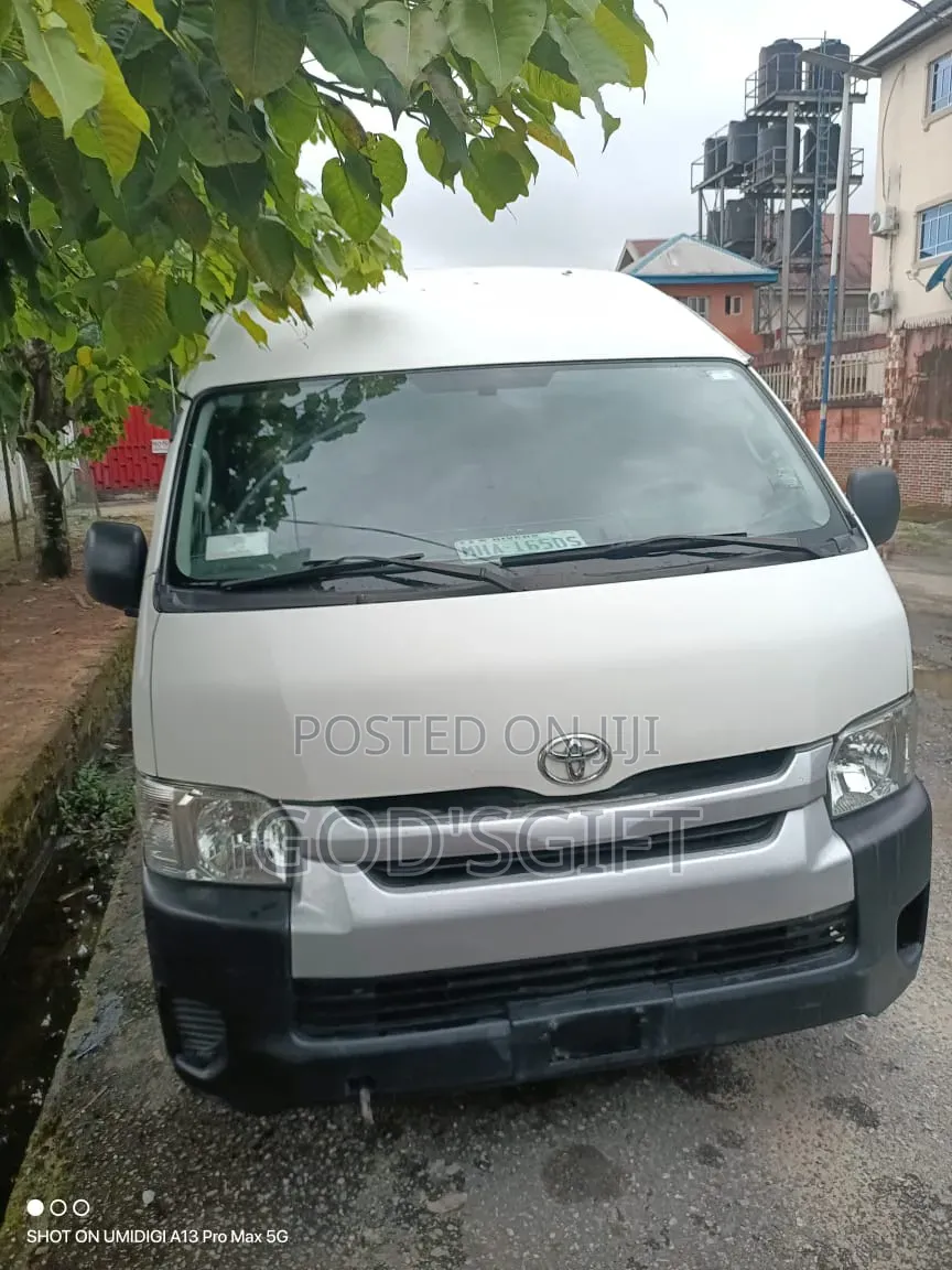 Toyota Coaster 2014 White