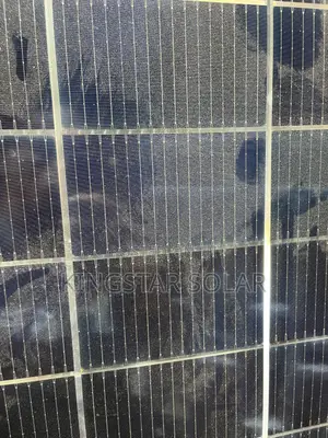 Jinko 650W Solar Panels