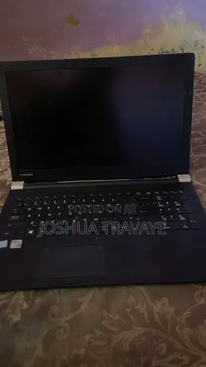 Laptop Toshiba Tecra A50 8GB Intel Core Ultra 5 SSHD (Hybrid) 1T