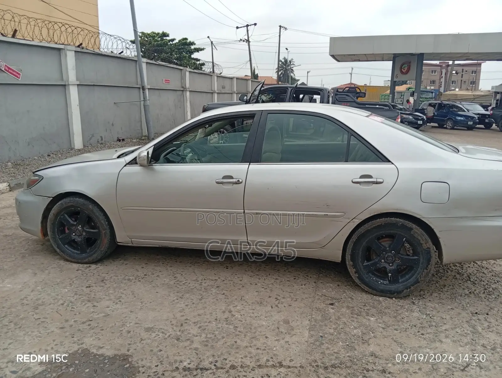 Toyota Camry 2004 Silver
