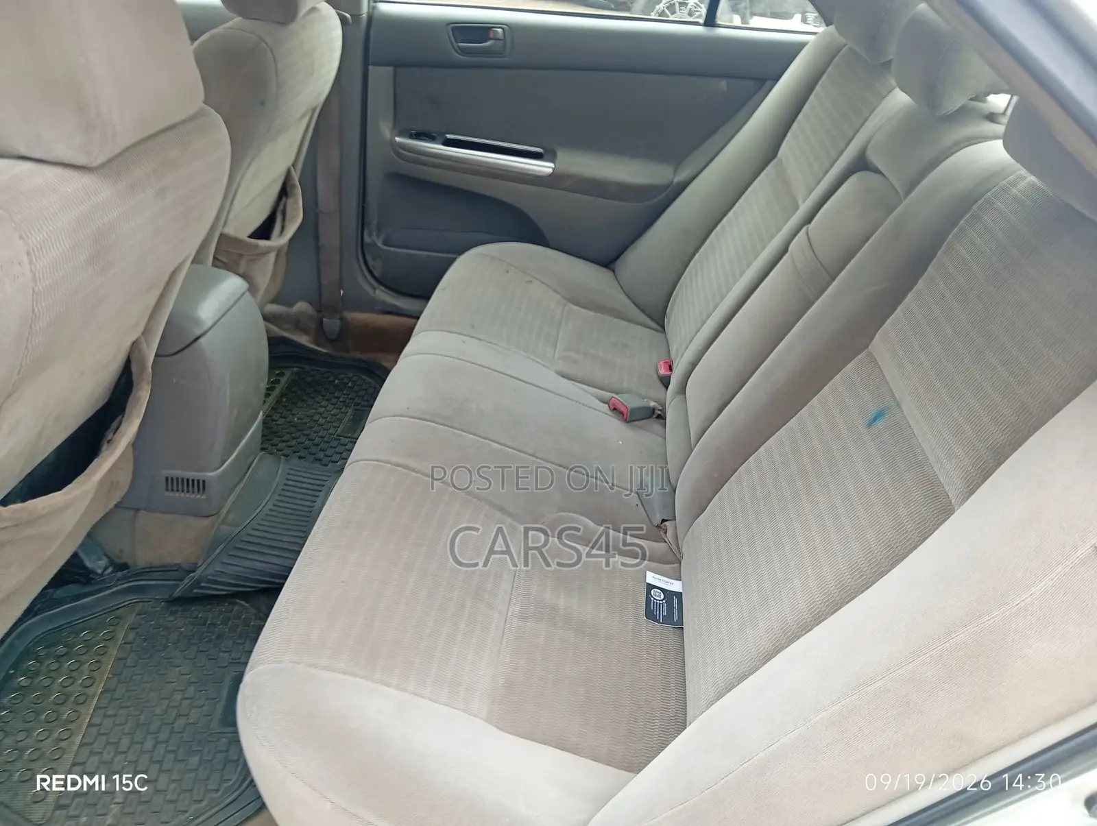 Toyota Camry 2004 Silver