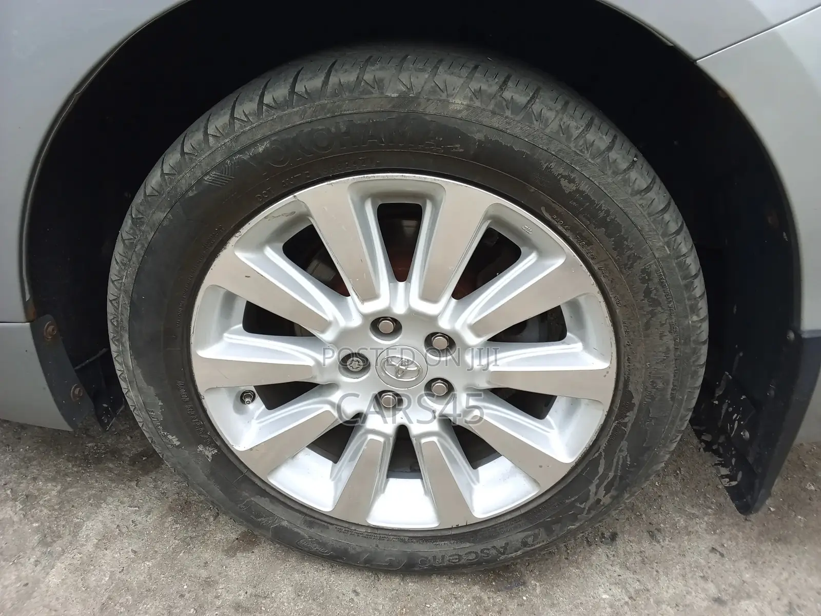 Toyota Sienna 2012 Silver