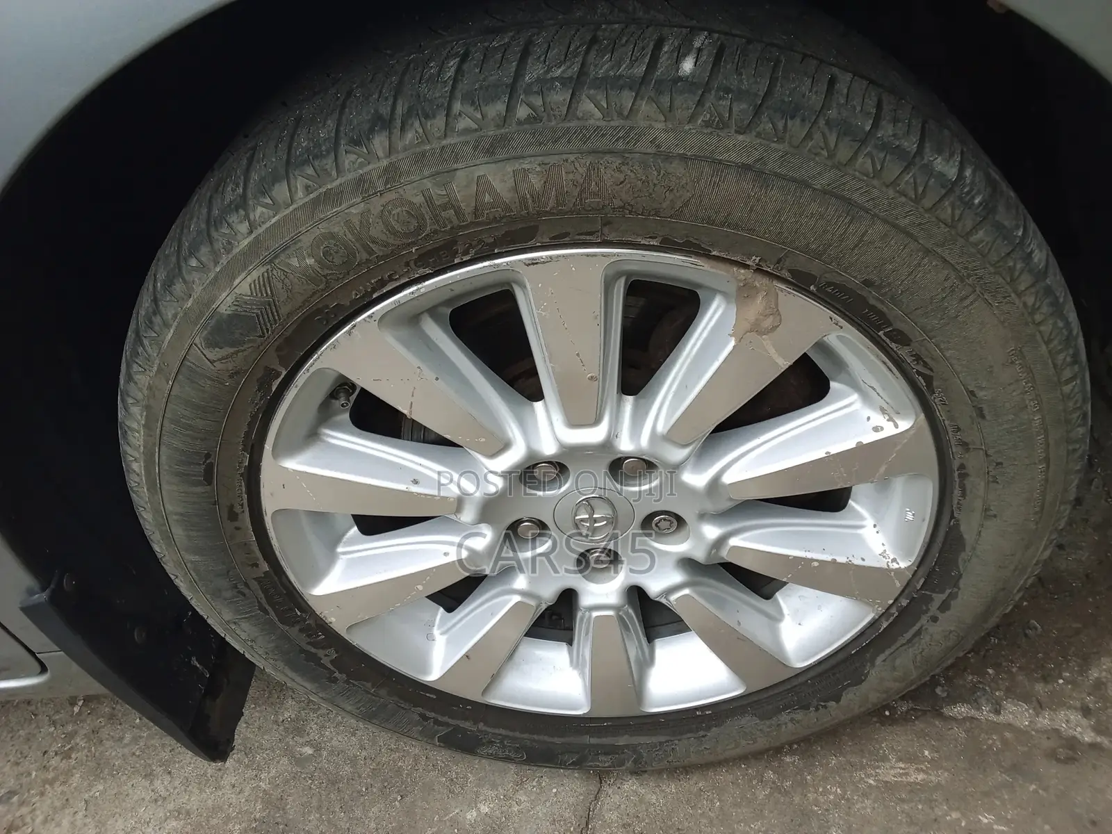 Toyota Sienna 2012 Silver