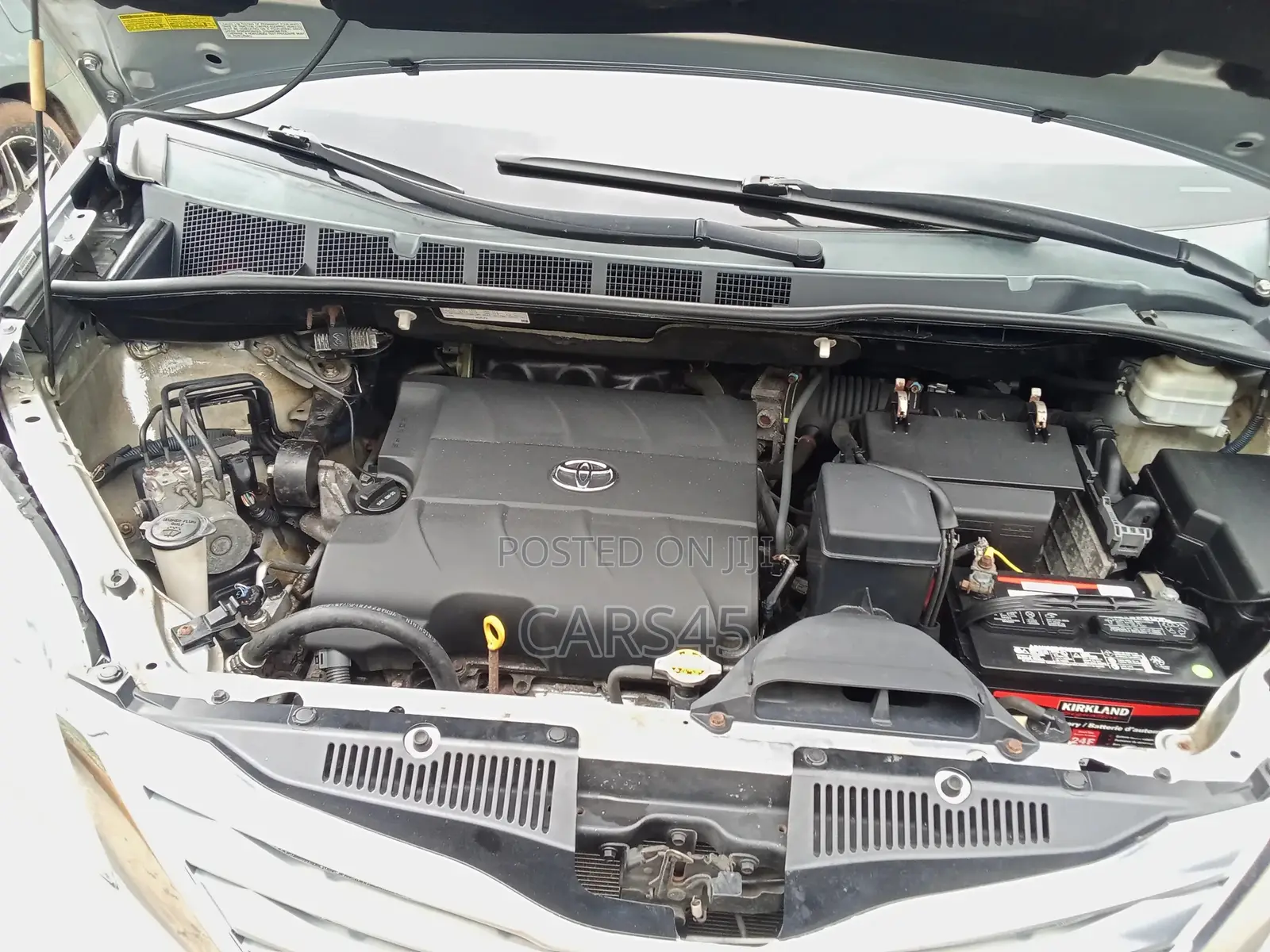 Toyota Sienna 2012 Silver