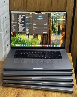 Laptop Apple MacBook Pro 2021 M1 Max 32GB Apple M1 Max SSD 1T
