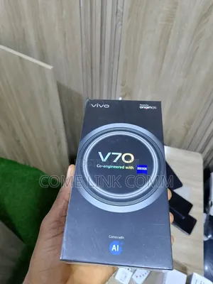 New Vivo V70 512 GB Black