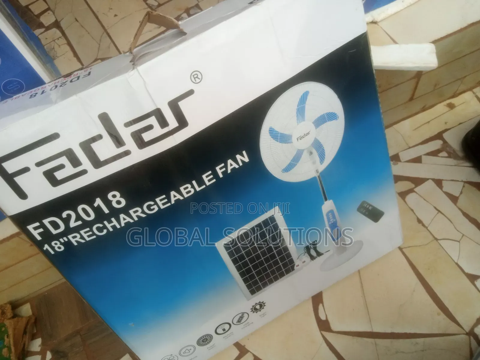 Fadar 18" Rechargeable Solar Fan