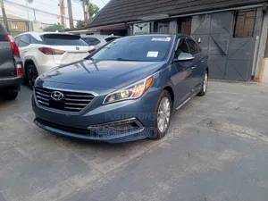 Hyundai Sonata Limited 4dr Sedan (2.4L 4cyl 6A) 2015 Blue