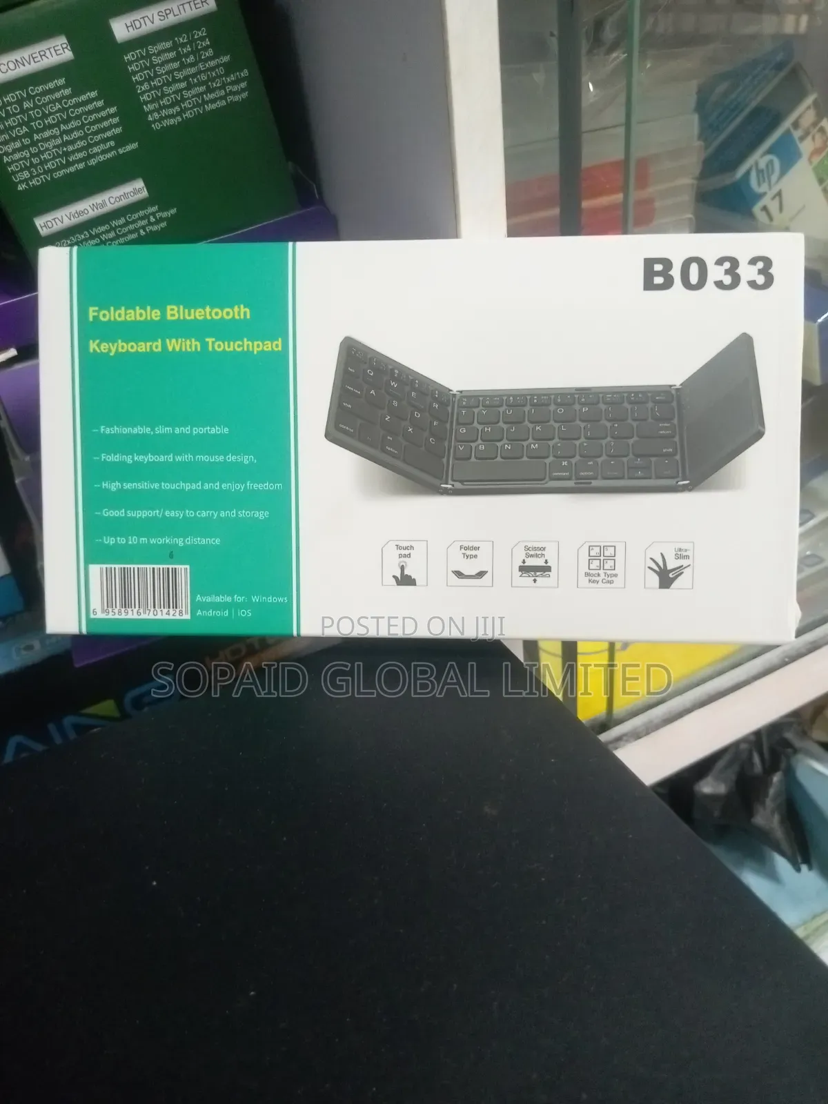 Foldable Bluetooth Keyboard With With Touchpad B033