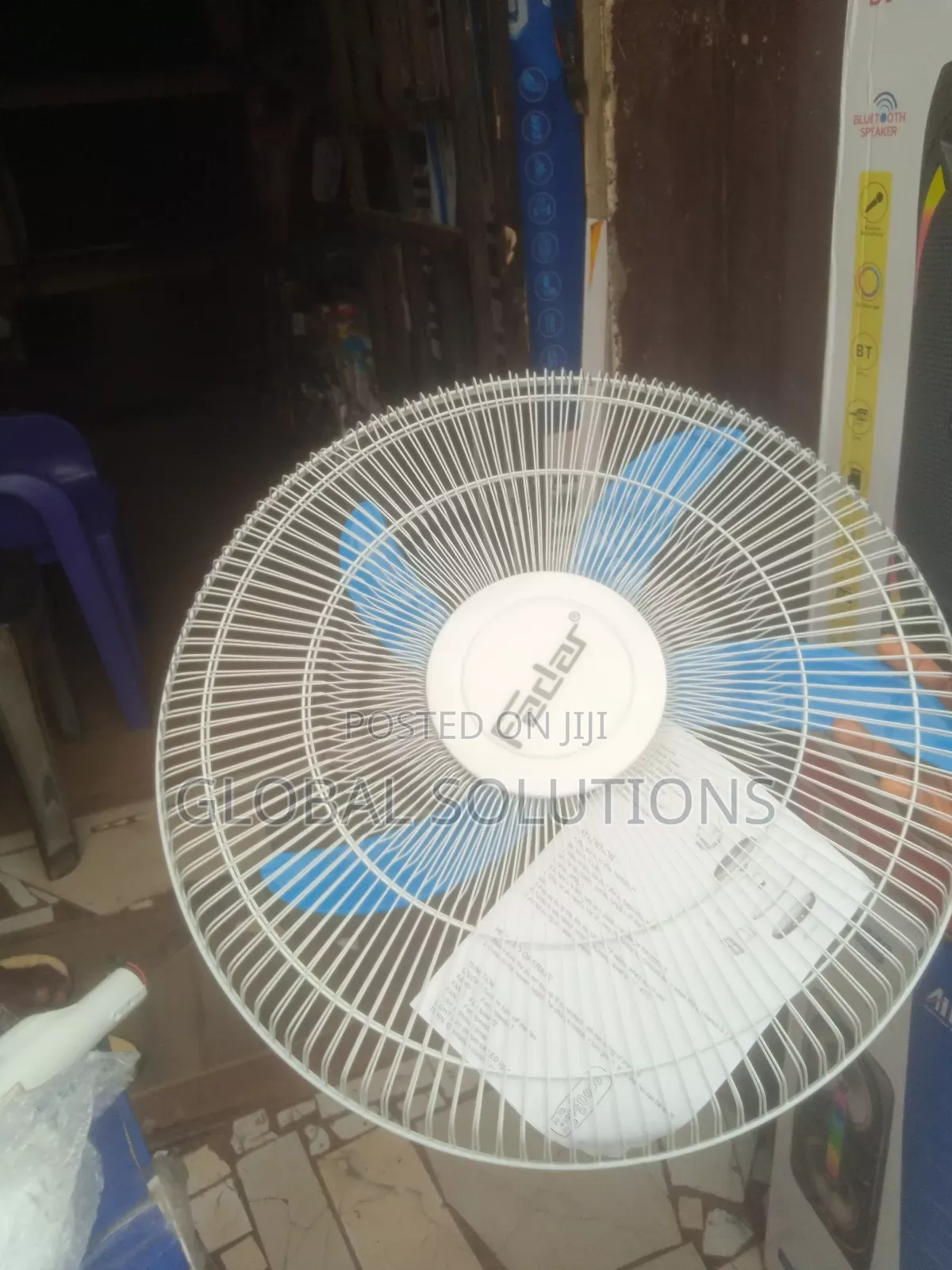 Fadar 18" Rechargeable Solar Fan
