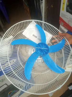 Fadar 18" Rechargeable Solar Fan