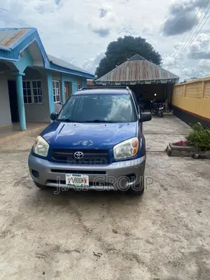 Toyota RAV4 2.4 2005 Blue