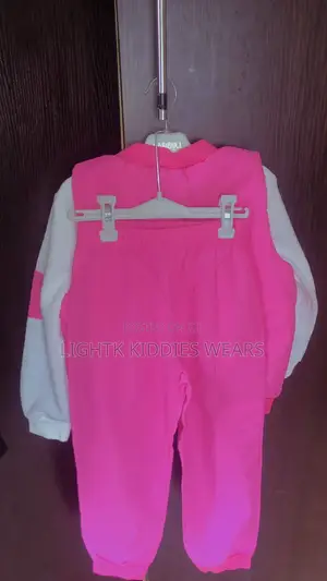 3 Pieces Jacket and Joggers With Long-Sleeved Top