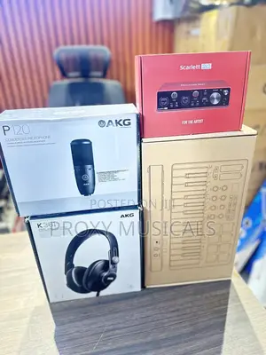 Focusrite Scarlett 2i2 Studio Bundle Package