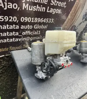 Toyota Land Cruiser 2010–2015 ABS Pump Electronic Module