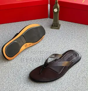 Classic Leather Men Slippers