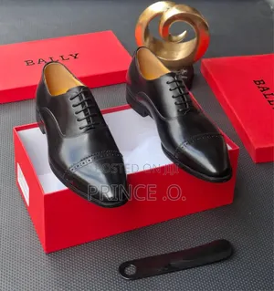 Bally Leather Black Shoes