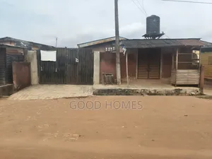 20bdrm Block of Flats in Egan, Igando / Ikotun/Igando for sale