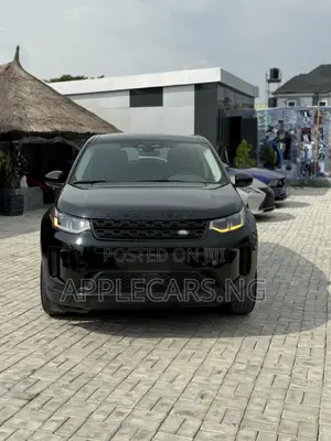 Land Rover Discovery 2022 Black