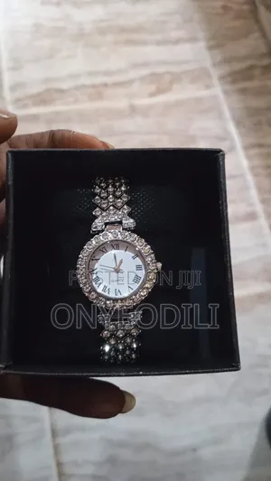 Female Chain Wristwatch