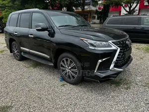 Lexus LX 570 2010 Black