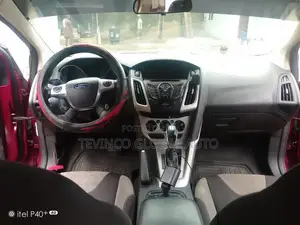 Ford Focus 2015 Red