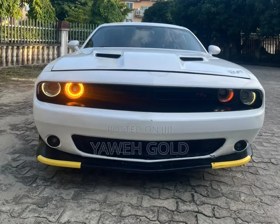 Dodge Challenger R/T 2016 White