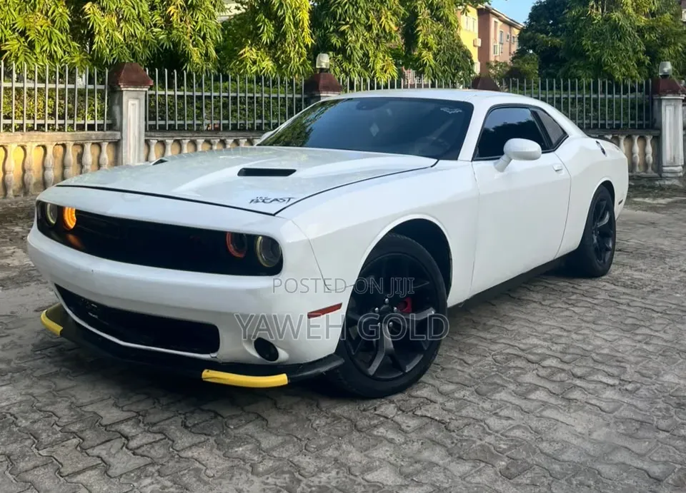 Dodge Challenger R/T 2016 White