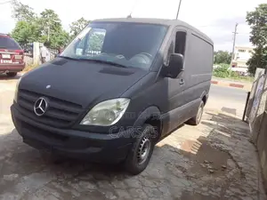 Mercedes-Benz eSprinter 2024 Black