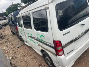 Suzuki Every 2008 White