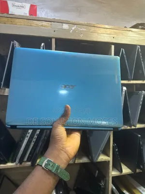 Laptop Acer Aspire 5 4GB Intel Core i5 HDD 320GB