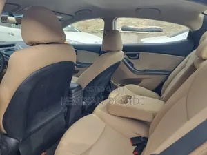 Hyundai Elantra 2013 White