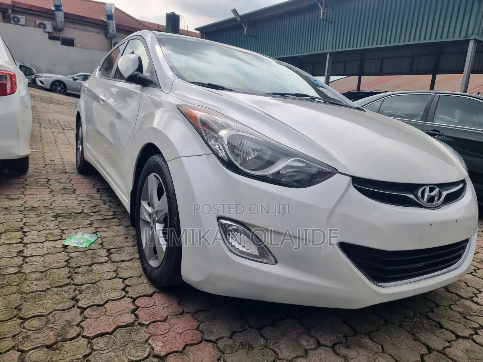 Hyundai Elantra 2013 White