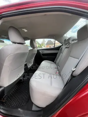 Toyota Corolla 2015 Red
