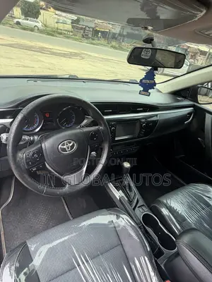 Toyota Corolla S Plus 4dr Sedan (1.8L 4cyl CVT) 2015 Gray