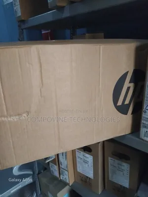 New Laptop HP 250 G10 8GB Intel Core 3 SSD 512GB