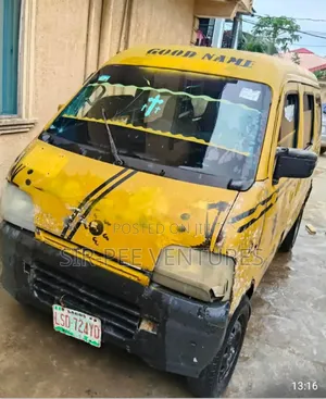 Suzuki Every 2009 Yellow