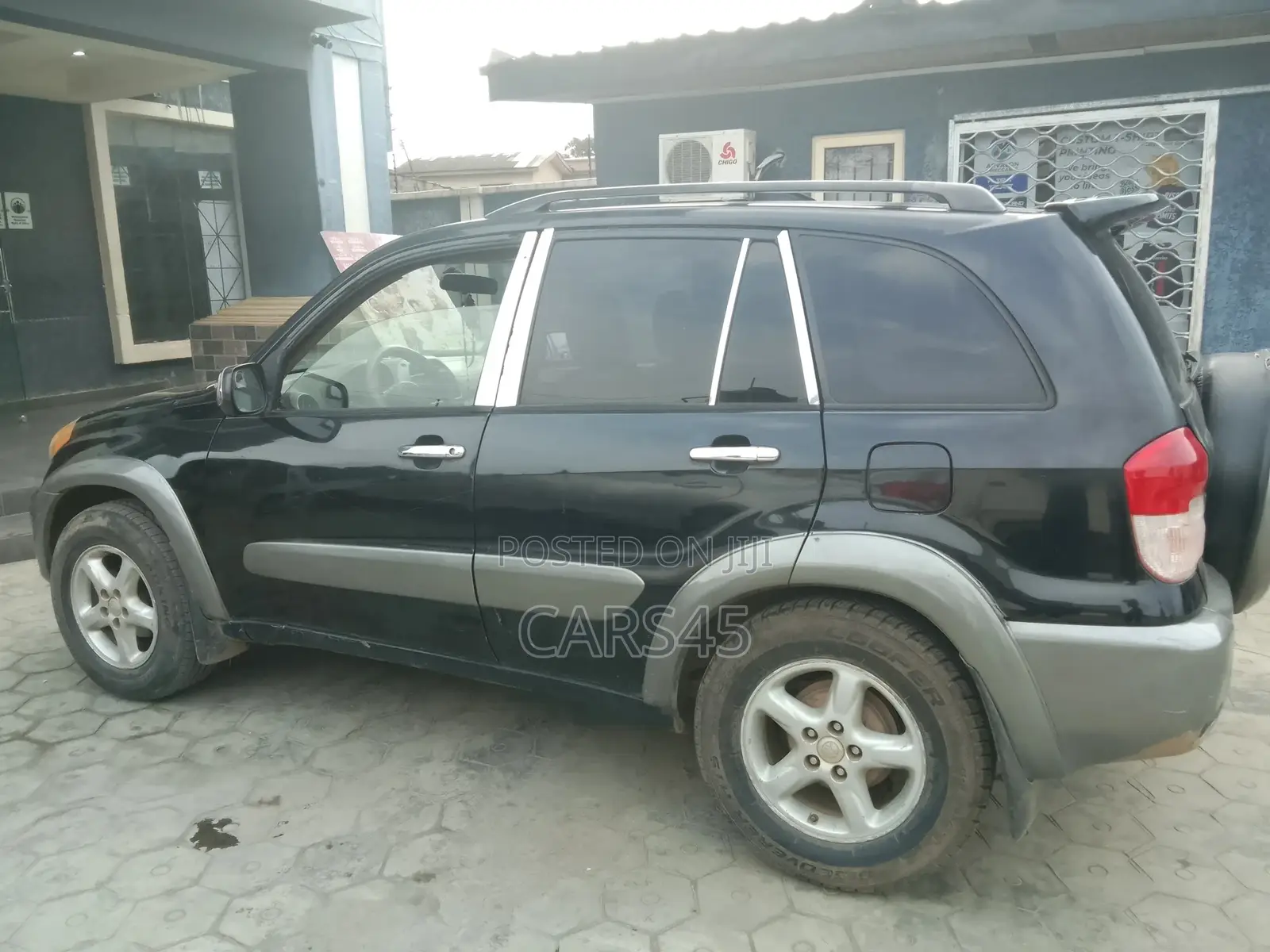 Toyota RAV4 2001 Black