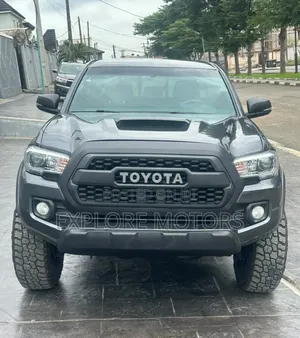 Toyota Tacoma 2019 Black