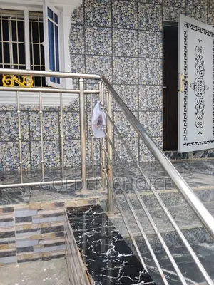 3bdrm Bungalow in Leisure Court Aco, Sabon Lugbe for rent