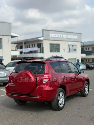Toyota RAV4 2011 Red