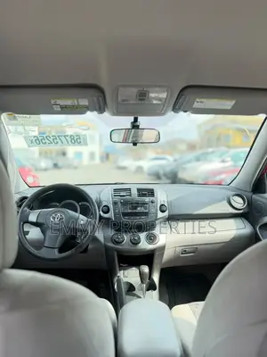 Toyota RAV4 2011 Red