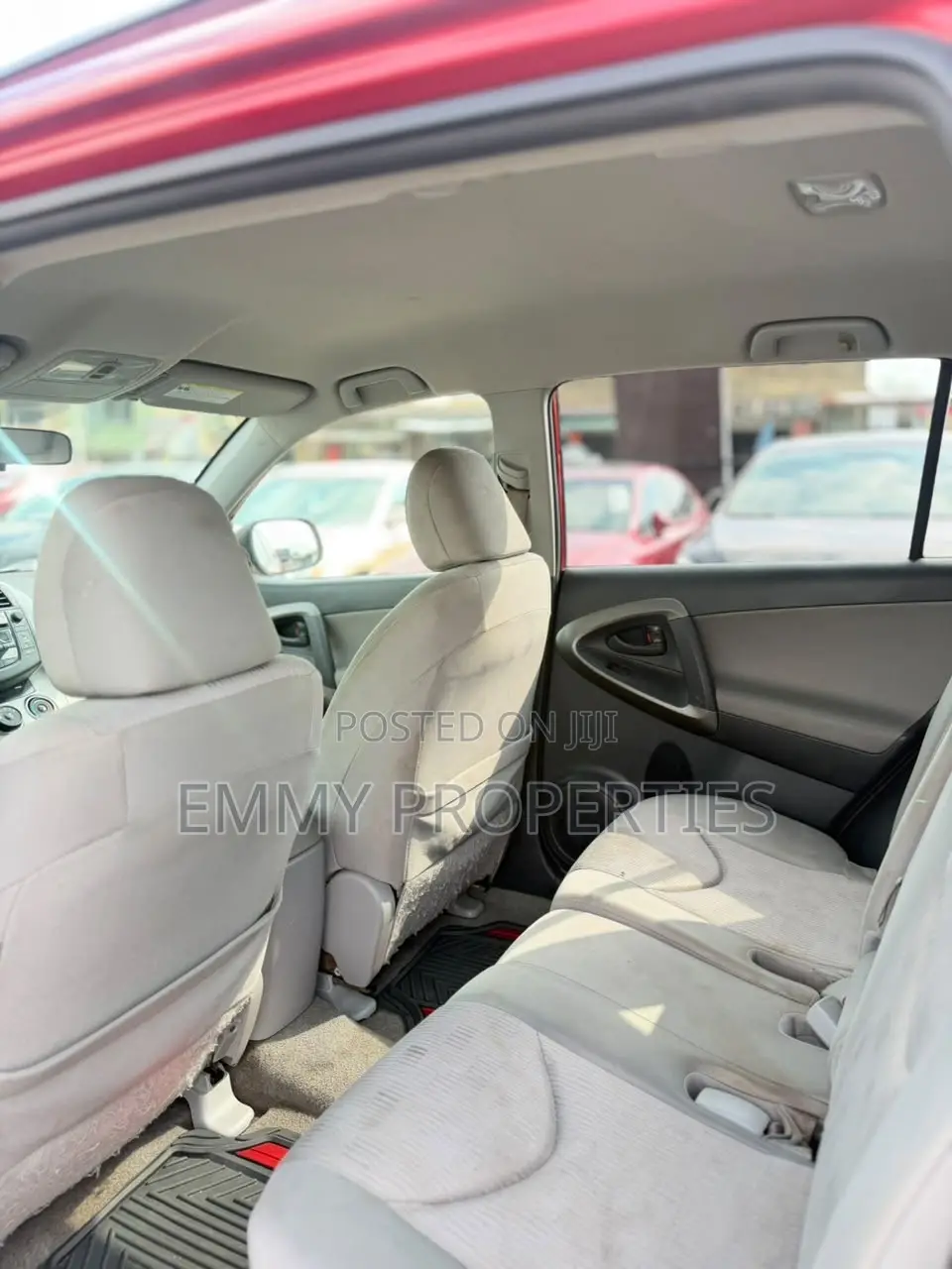 Toyota RAV4 2011 Red