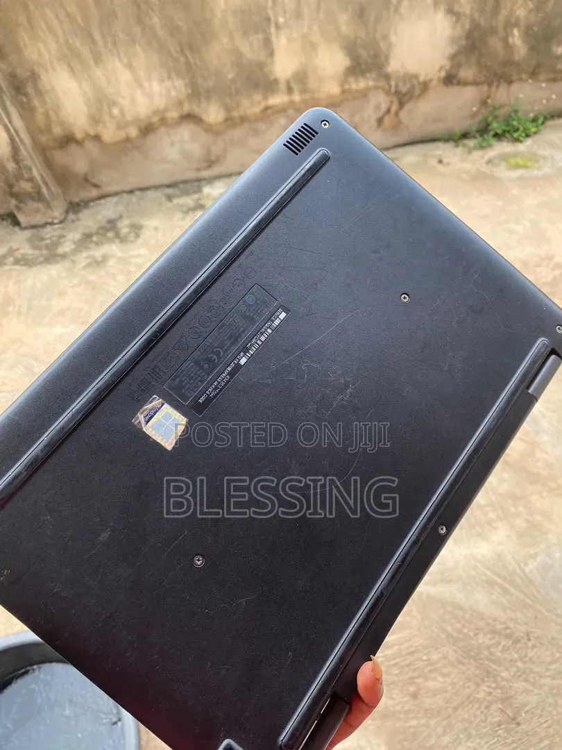 Laptop Dell Latitude 3189 4GB Intel Pentium SSD 128GB