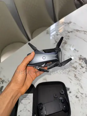 Brand New X28 Mini Foldable HD Cameraman Drone (Unused)
